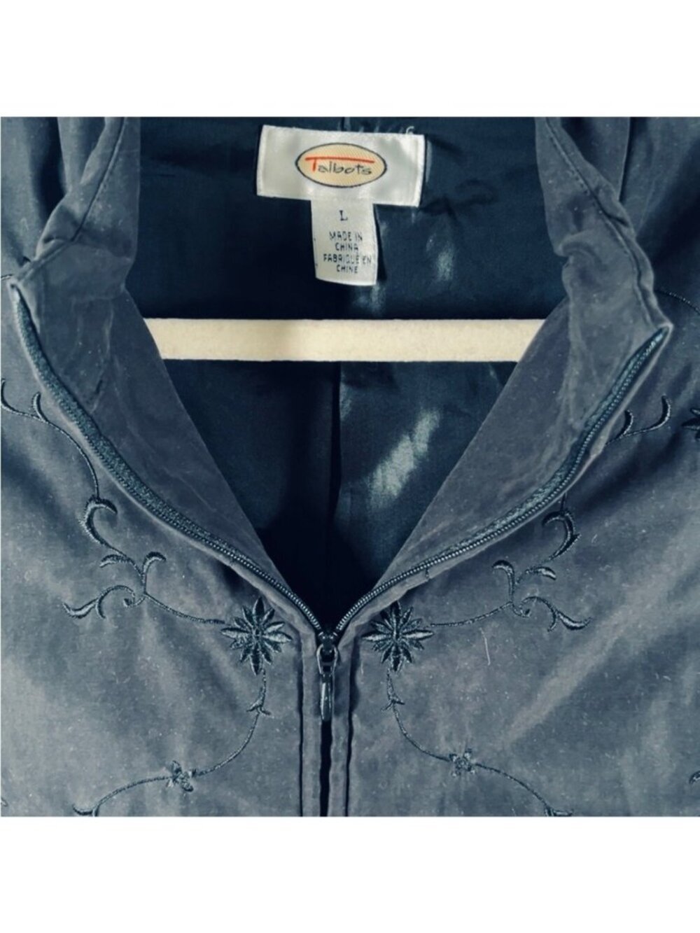 Vintage Talbots Black Embroidered Vest - large - Picture 2 of 7